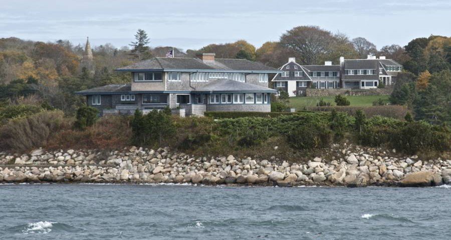 MASER RESIDENCE - MATHA'S VINEYARD - view of typical houses from ferry - 0597